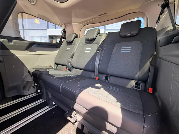 Ford Tourneo Bus 340 L1H1 65kWh Active - Spezialpreis NUR GÜLTIG MIT FORD VERSICHERUNG!