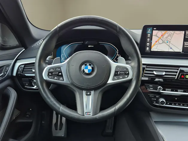BMW 545e xDrive Pure M Sport Steptronic