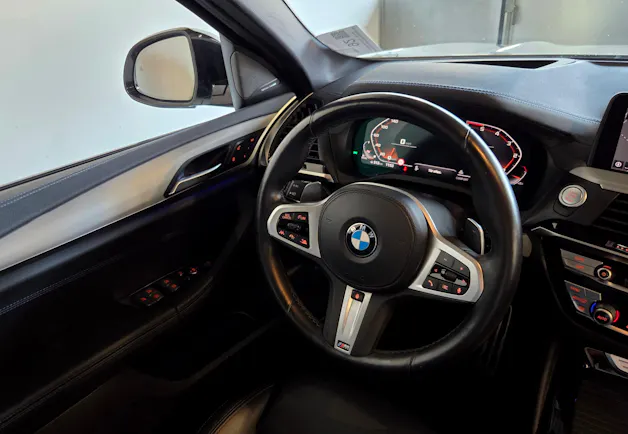 BMW X4 M40d