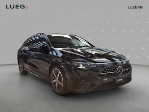 Mercedes-Benz CLA Shooting Brake 220 4Matic 8G-DCT