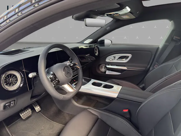 Mercedes-Benz CLA Shooting Brake 220 4Matic 8G-DCT
