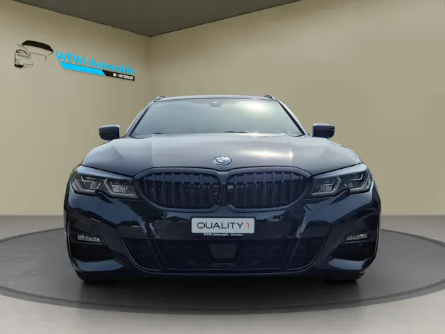 BMW 330e x DriveTouring M Sport Steptronic