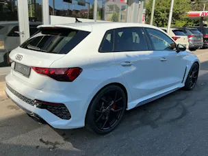 Audi RS3 SPORTBACK 2.5 400 PS TFSI QUATTRO *** ABSOLUTE TOP AUSSTATTUNG & PANORAMAGLASDACH ***