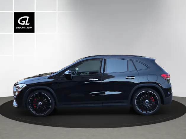 Mercedes-Benz GLA 35 AMG 4Matic 8G-Speedshift DCT
