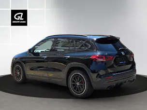 Mercedes-Benz GLA 35 AMG 4Matic 8G-Speedshift DCT