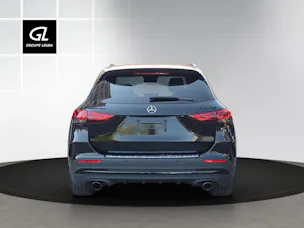 Mercedes-Benz GLA 35 AMG 4Matic 8G-Speedshift DCT