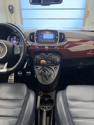 Fiat 695 1.4 16V Turbo Abarth Rivale