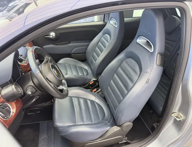 Fiat 695 1.4 16V Turbo Abarth Rivale