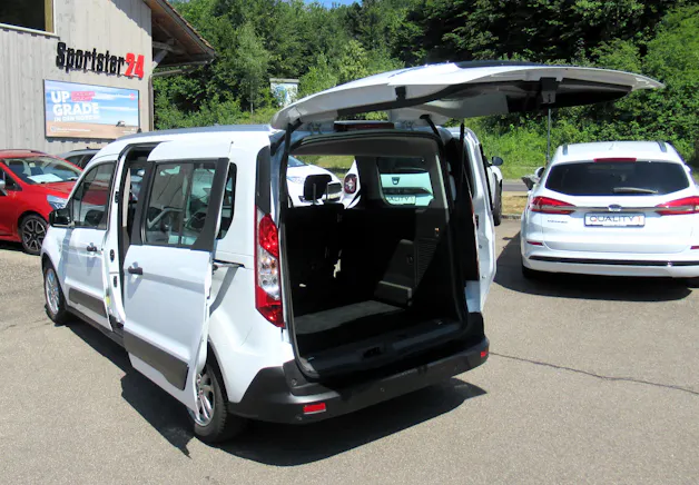 Ford Grand Tourneo Connect 1.5 EcoBlue Trend Automat