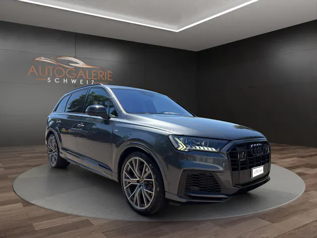 Audi Q7 55 TFSI S Line quattro | CH | NP: 150K | Alle Service | AHK | Pano | Standhei. | Matrix | 22" | 7 Sitzer |