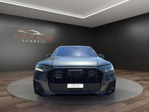 Audi Q7 55 TFSI S Line quattro | CH | NP: 150K | Alle Service | AHK | Pano | Standhei. | Matrix | 22" | 7 Sitzer |
