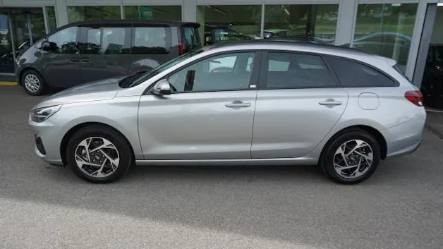 Hyundai i30 W 1.5 T-GDi AmpliaDCT