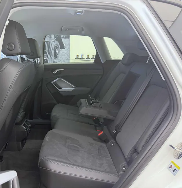 Audi Q3 45 TFSI S line quattro S-tronic