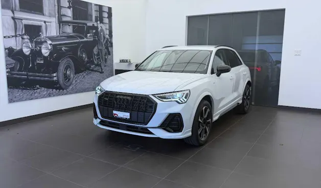 Audi Q3 45 TFSI S line quattro S-tronic