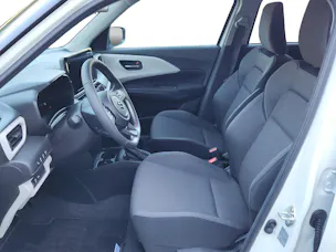 Suzuki Swift 1.2 Sakura Hybrid