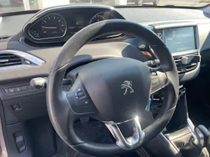 Peugeot 208 1.2 VTI Access