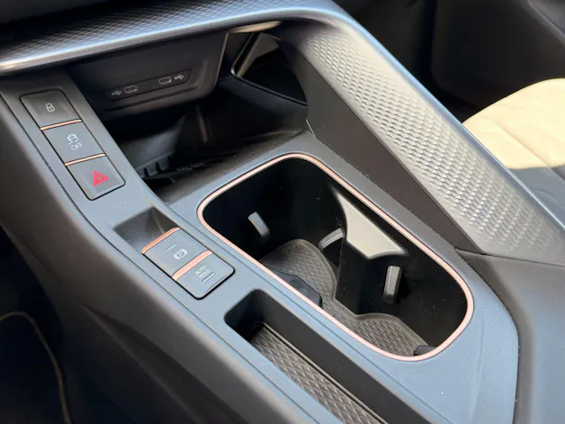 Cupra Terramar 2.0 TSI 195 kW 4Drive VZ *** 360° KAMERA & HEAD UP ***