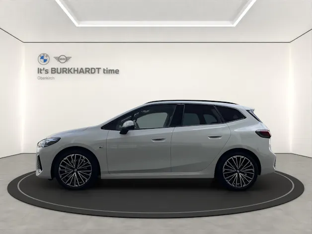 BMW 223i Act. T. xDr. M Sport