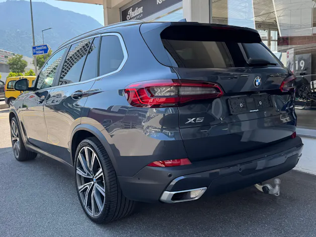 BMW X5 xDrive 40i Individual