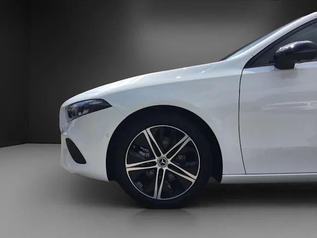 Mercedes-Benz A 220 4Matic 8G-DCT Progressive