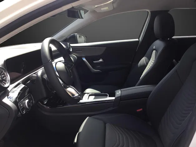 Mercedes-Benz A 220 4Matic 8G-DCT Progressive