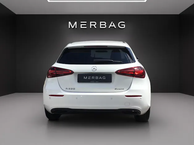 Mercedes-Benz A 220 4Matic 8G-DCT Progressive