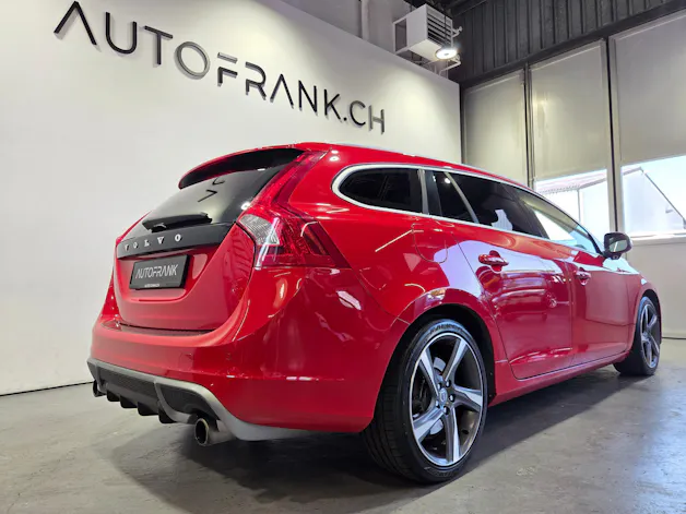 Volvo V60 3.0 T6 R-Design AWD