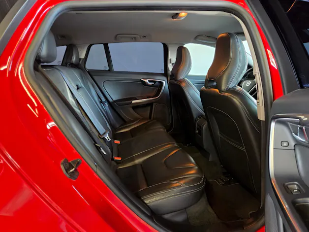 Volvo V60 3.0 T6 R-Design AWD