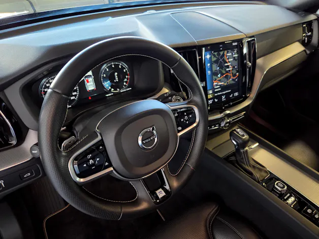 Volvo XC60 2.0 T6 R-Design AWD