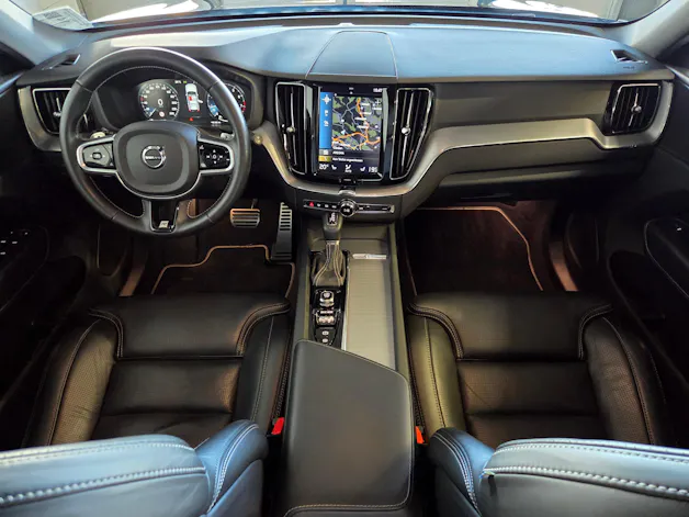 Volvo XC60 2.0 T6 R-Design AWD