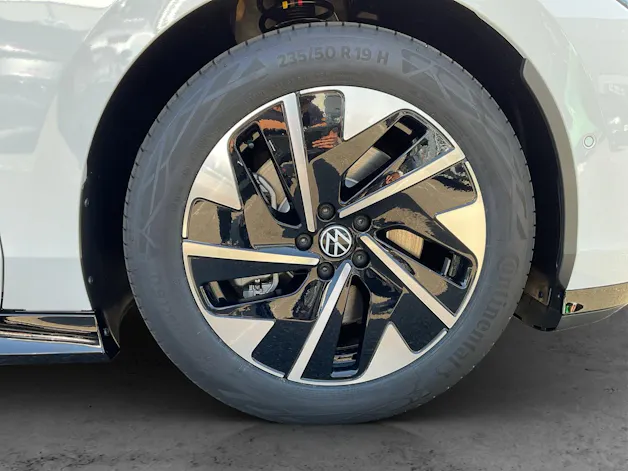 VW ID.7 Tourer Pro 77 kWh United