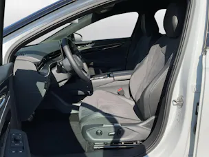 VW ID.7 Tourer Pro 77 kWh United
