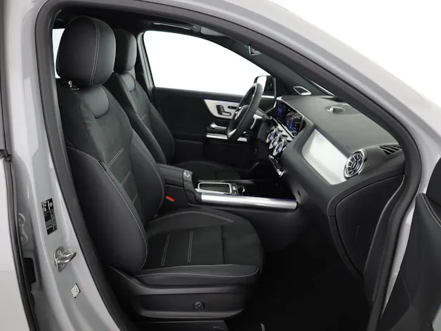 Mercedes-Benz GLA 220d 4Matic 8G-DCTSwiss Star