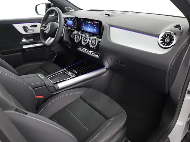 Mercedes-Benz GLA 220d 4Matic 8G-DCTSwiss Star