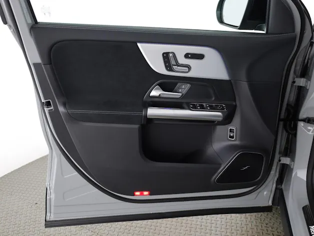 Mercedes-Benz GLA 220d 4Matic 8G-DCTSwiss Star