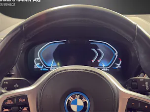 BMW iX3 IMPRESSIVE