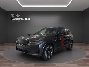 BMW iX3 IMPRESSIVE