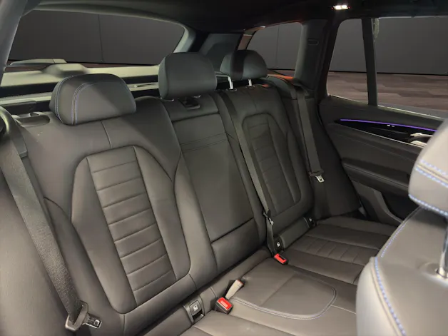 BMW iX3 IMPRESSIVE