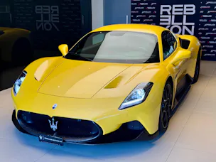 Maserati MC 20