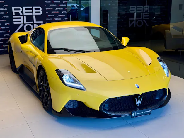 Maserati MC 20