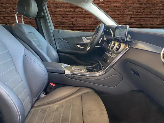 Mercedes-Benz GLC 220 d AMG Line 4Matic