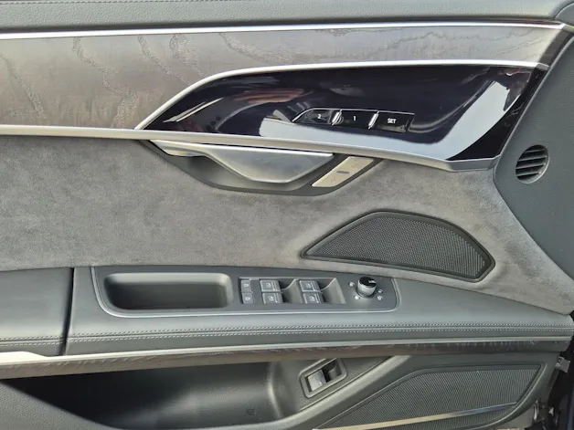 Audi A8 50 TDI quattro tiptronic