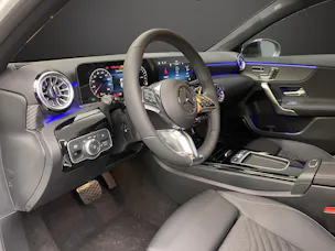 Mercedes-Benz A 250 e Kompaktlimousine with EQ Hybrid