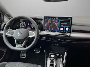 VW Golf Variant 1.5 eTSI mHEV R-Line