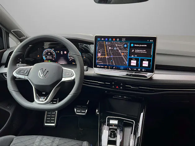VW Golf Variant 1.5 eTSI mHEV R-Line
