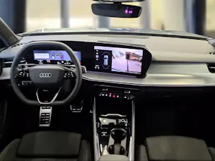 Audi Q3 SUV e-hybrid 200 kW S tronig Daytonagrau Perleffekt