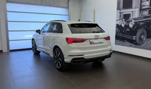 Audi Q3 45 TFSI S line quattro S-tronic