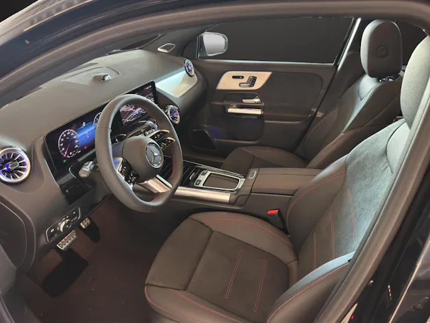 Mercedes-Benz GLA 250 4Matic Swiss Star
