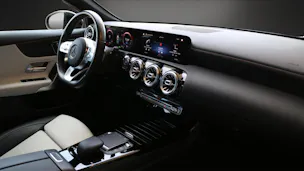 Mercedes-Benz A 250e AMG Line