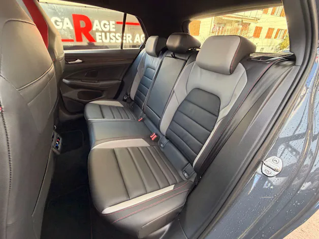 VW Golf 2.0 TSI 265PS GTI *** NEUSTES MODEL*** BLACK STYLE MIT LEDERPAKET VIENNA ***